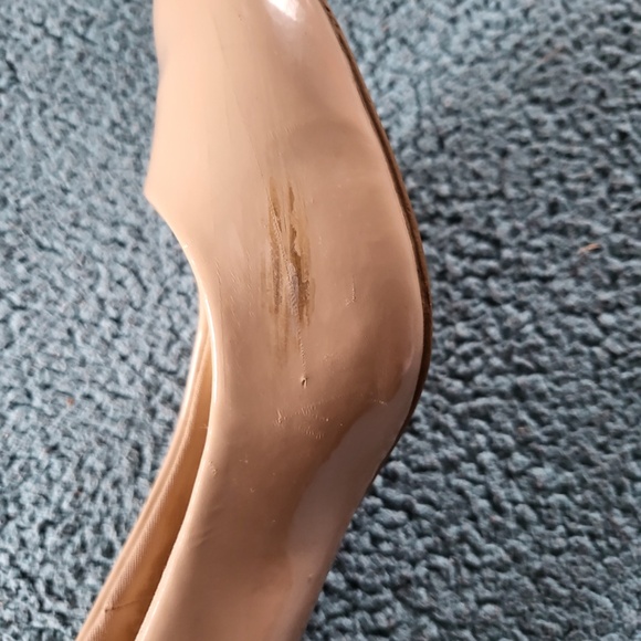 Neutral heels Size 11 - Picture 6 of 8
